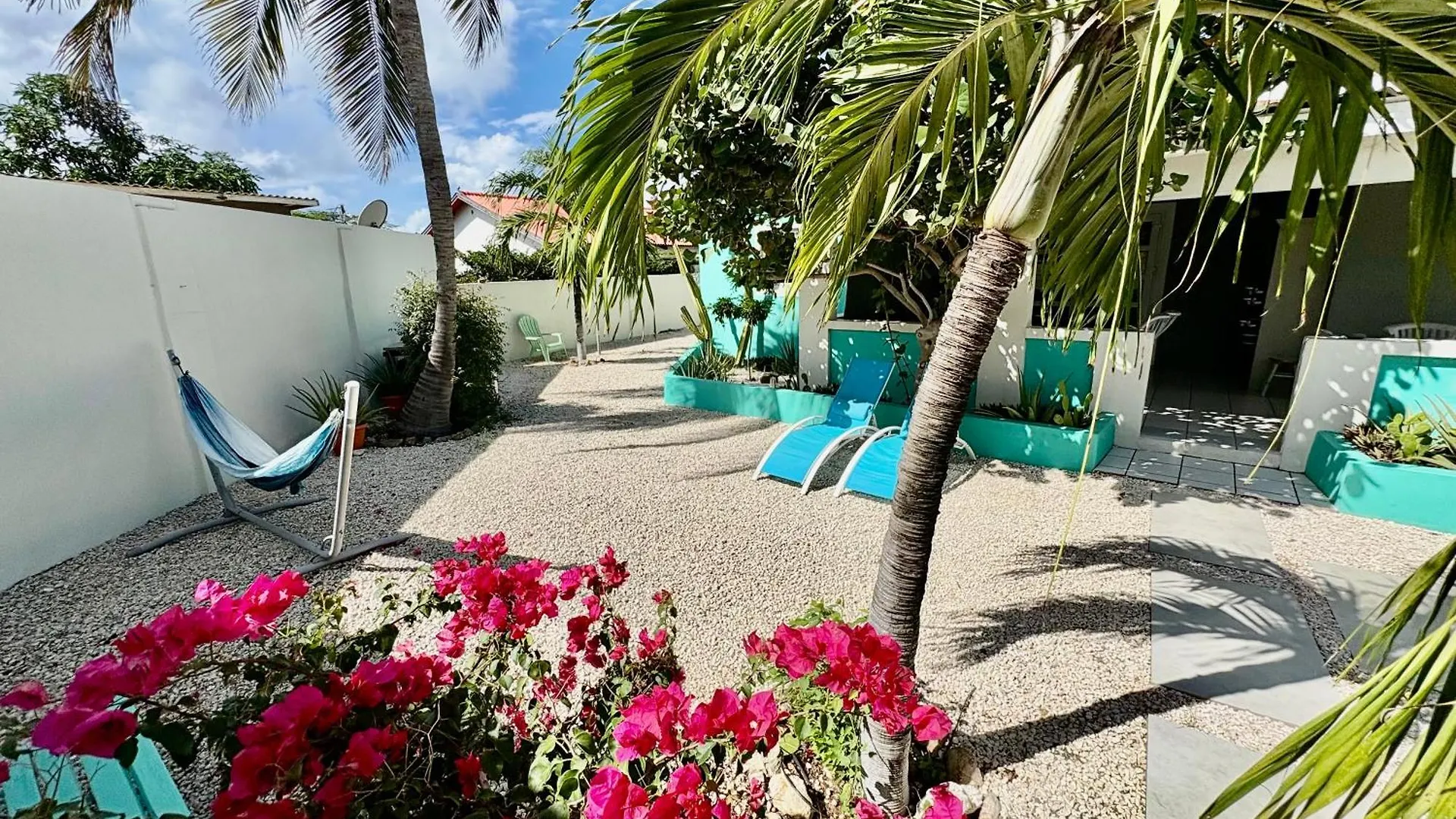 Fantastic Private Tropical Villa In Palm Beach 0*,  Aruba