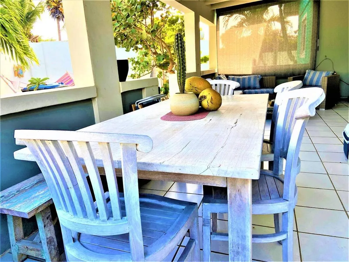 Fantastic Private Tropical Villa In 棕榈滩